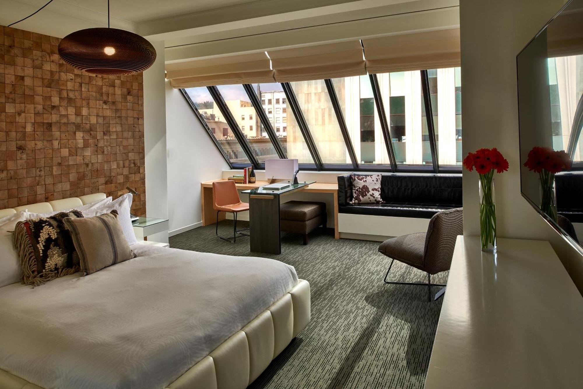 Premium Queen Room with Sky View,1278885889:JPEG