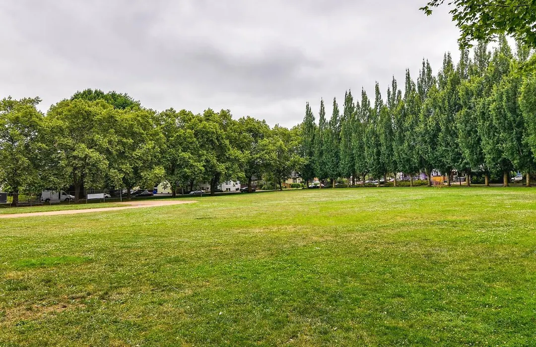 Portland Vacation Rental: 3 Mi To Downtown!-1