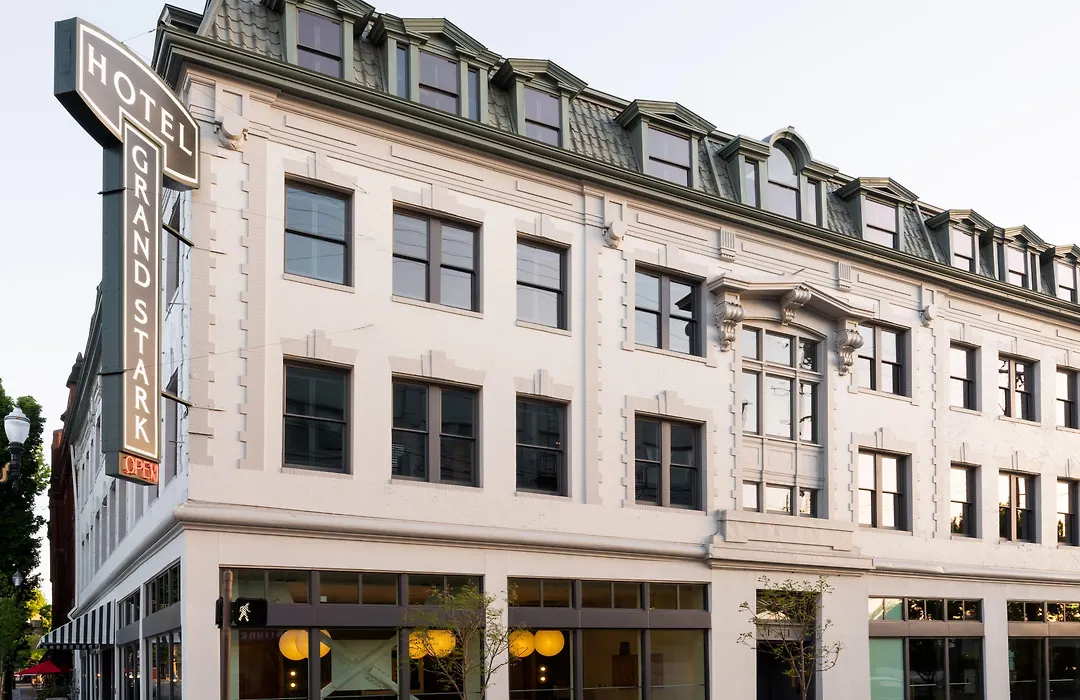 Hotel Grand Stark-1