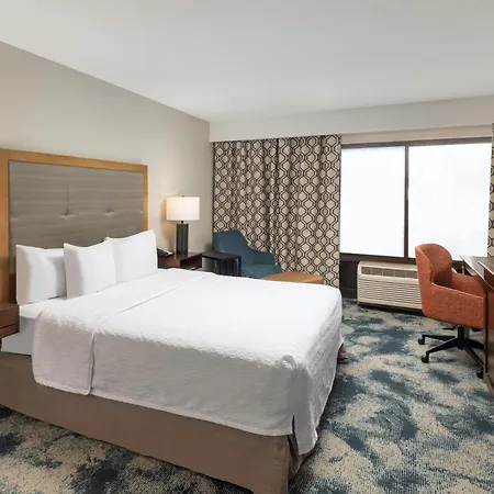 Hampton Inn Portland East-2