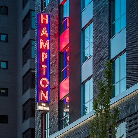 Hampton Inn And Suites By Hilton Portland-Pearl District-2